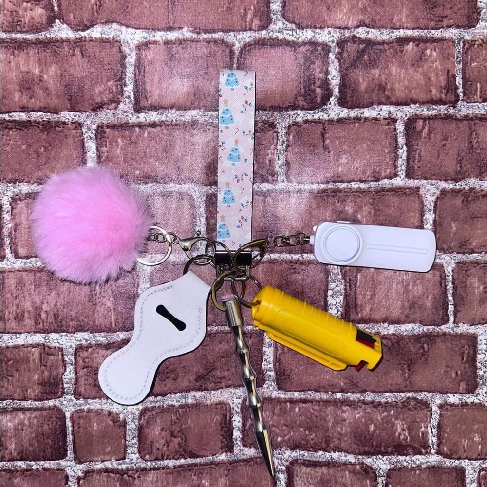 Safety keychain